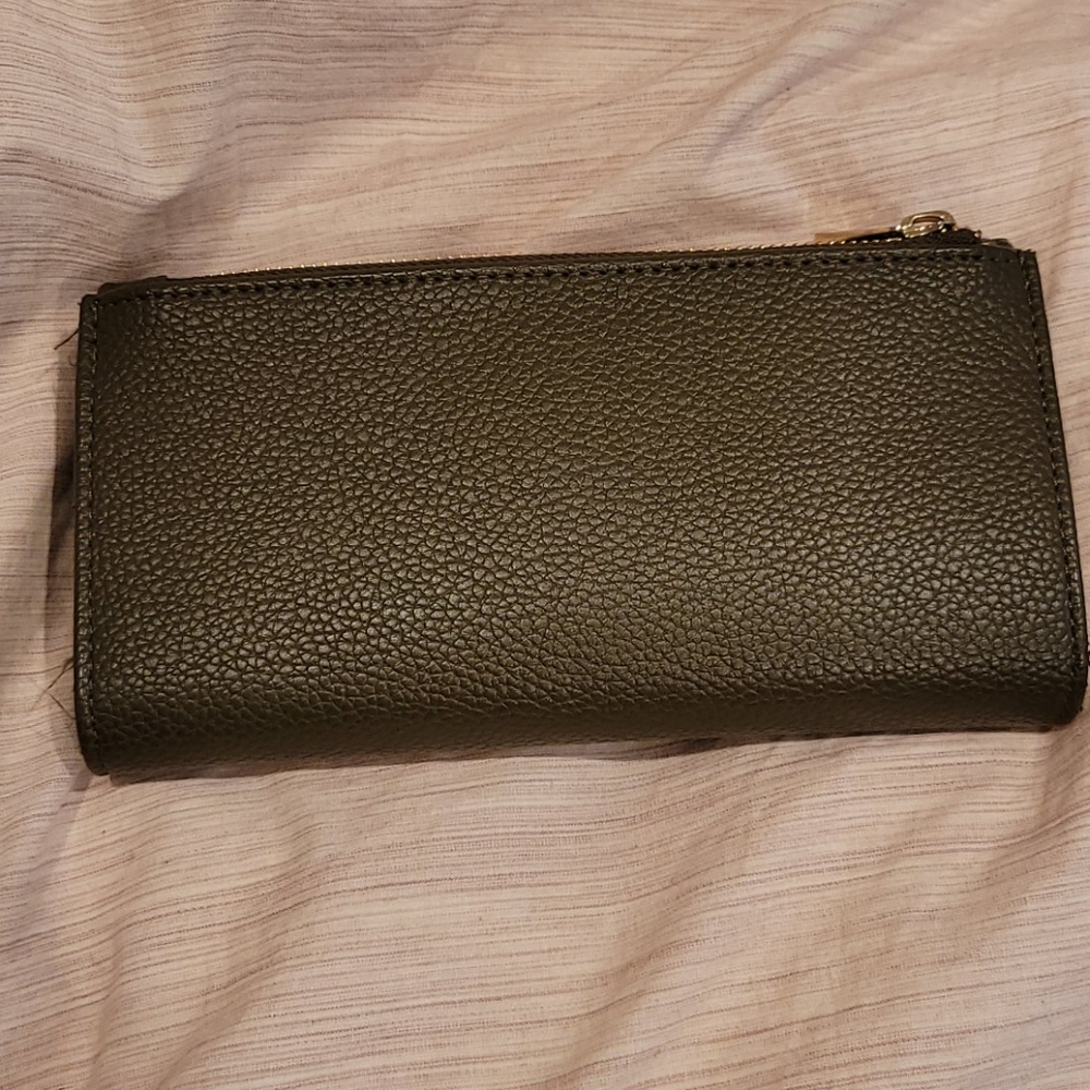 A new wallet!